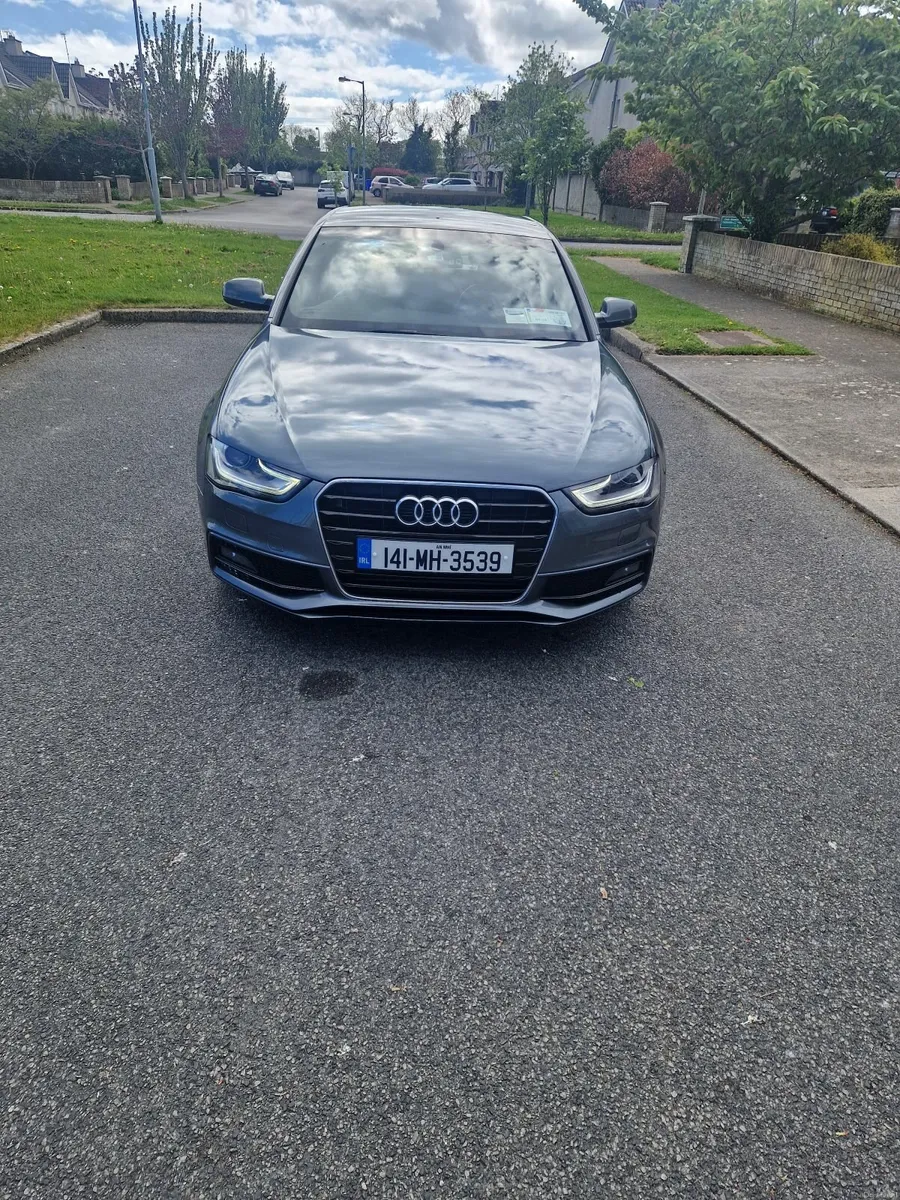 Audi A4 2014 s line  black edition 177bhp - Image 4