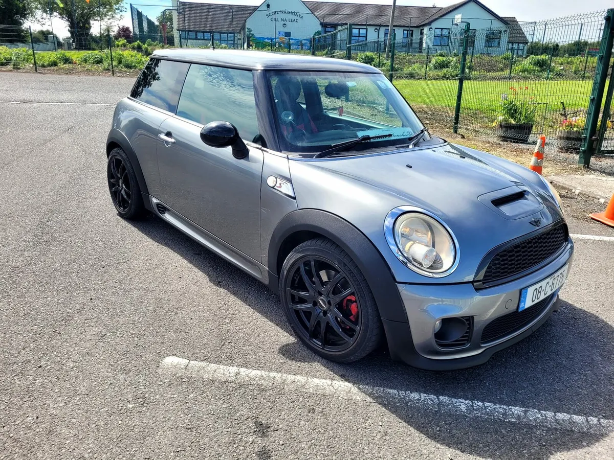 Mini Cooper New NCT 01/27 - Image 1