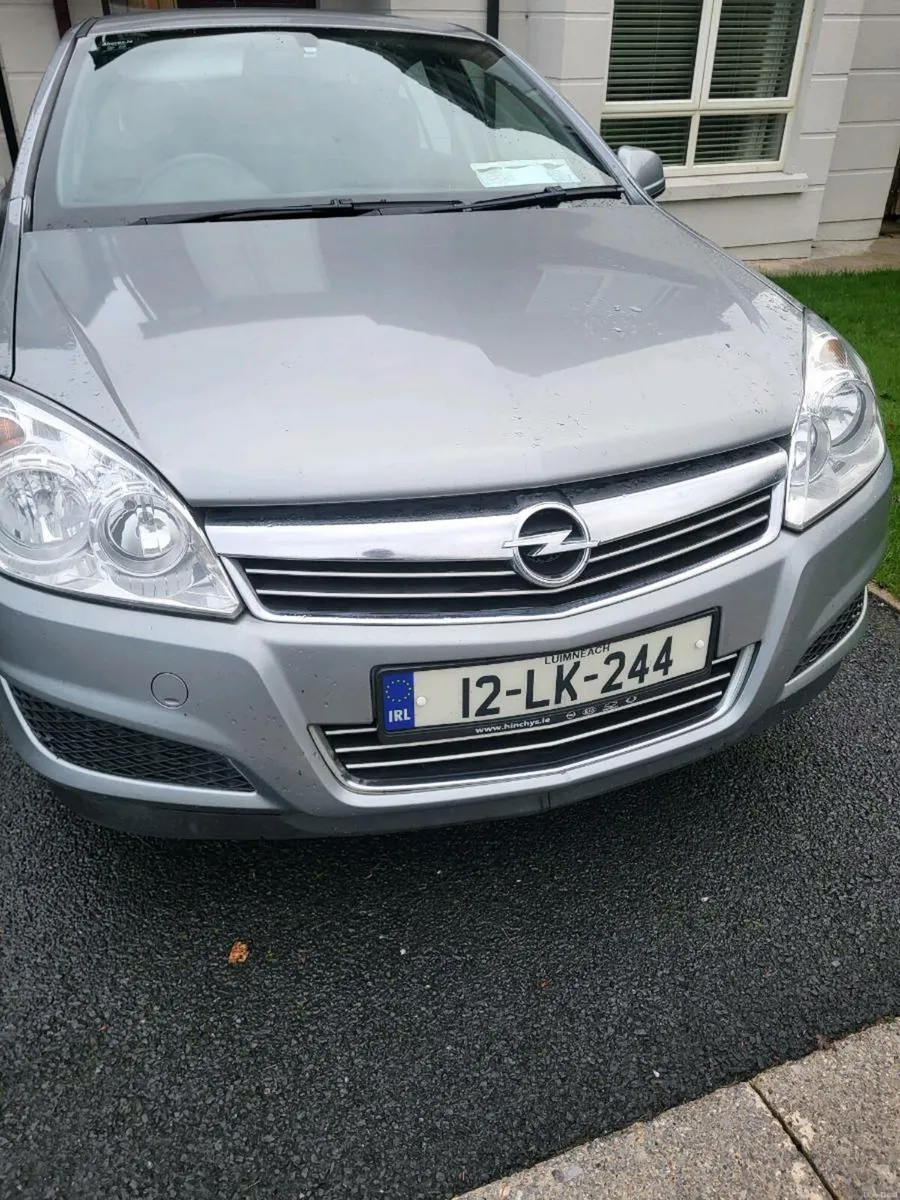 Opel Astra 2012 - (Diesel Saloon) - Image 4