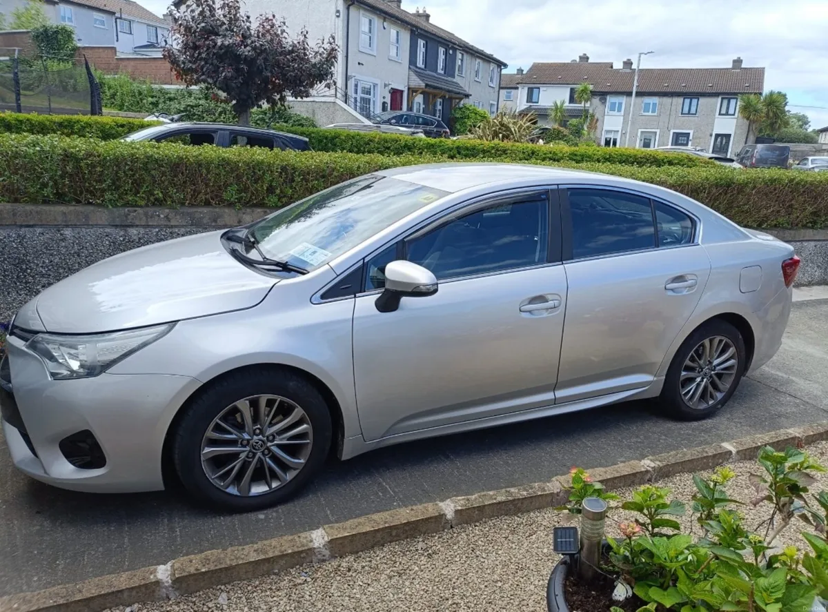 Toyota Avensis 2015 - Image 4