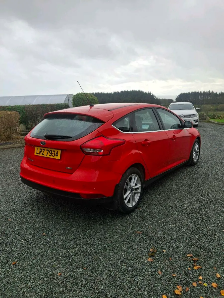 2017 ford focus - Image 3