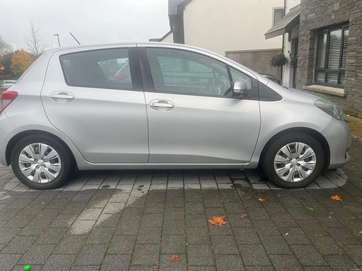 Toyota Yaris 2013 only 45,000km - Image 4