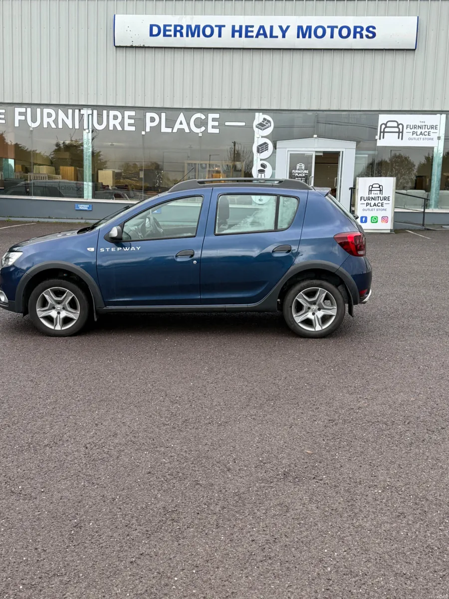 Dacia Sandero Stepway 2018 - Image 1