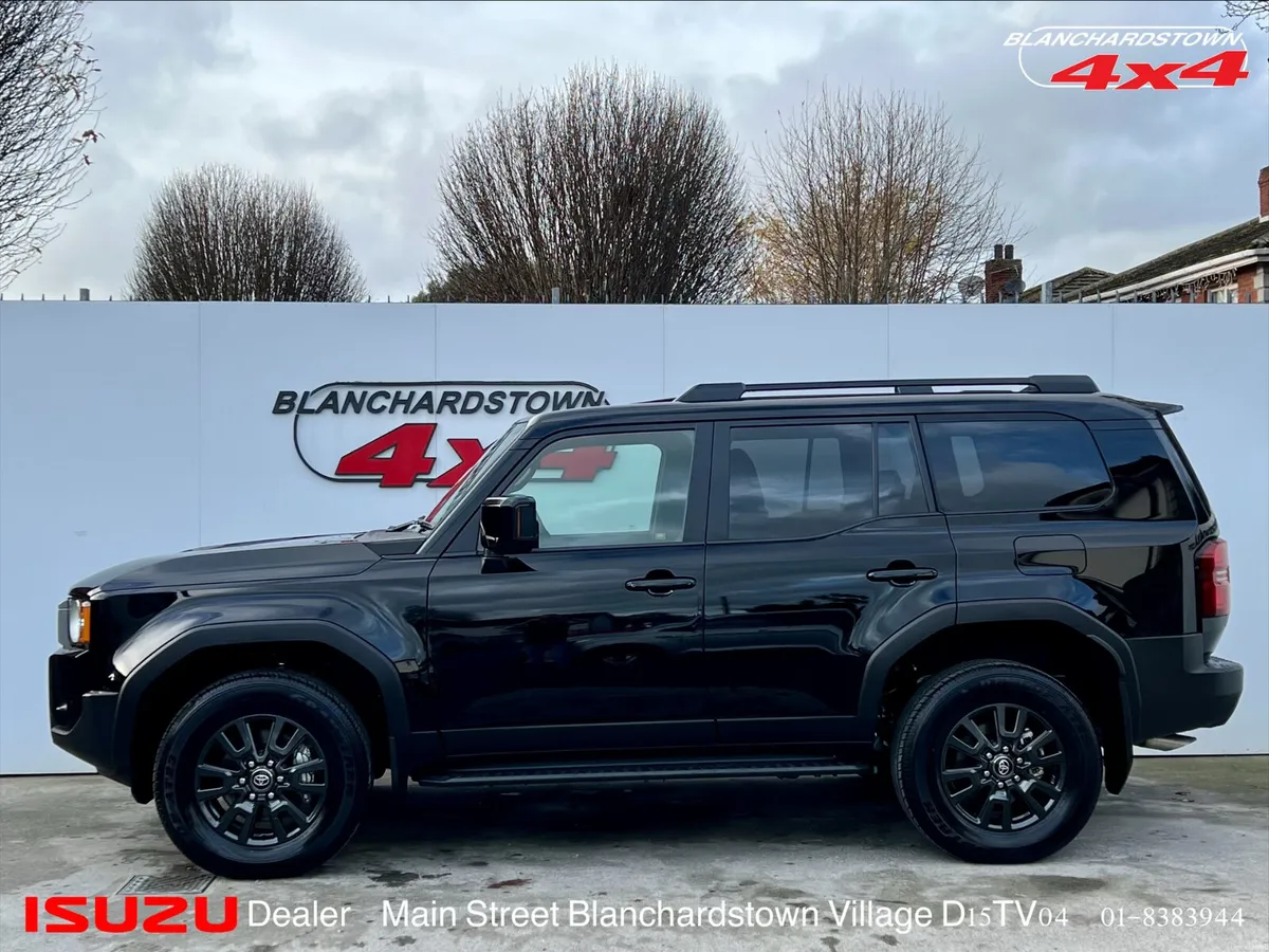 TOYOTA LANDCRUISER FIRST EDITION JBL - Image 3