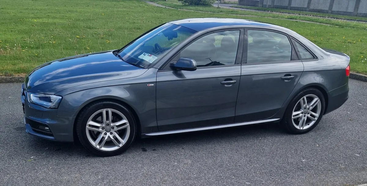 Audi A4 2014 s line  black edition - Image 1
