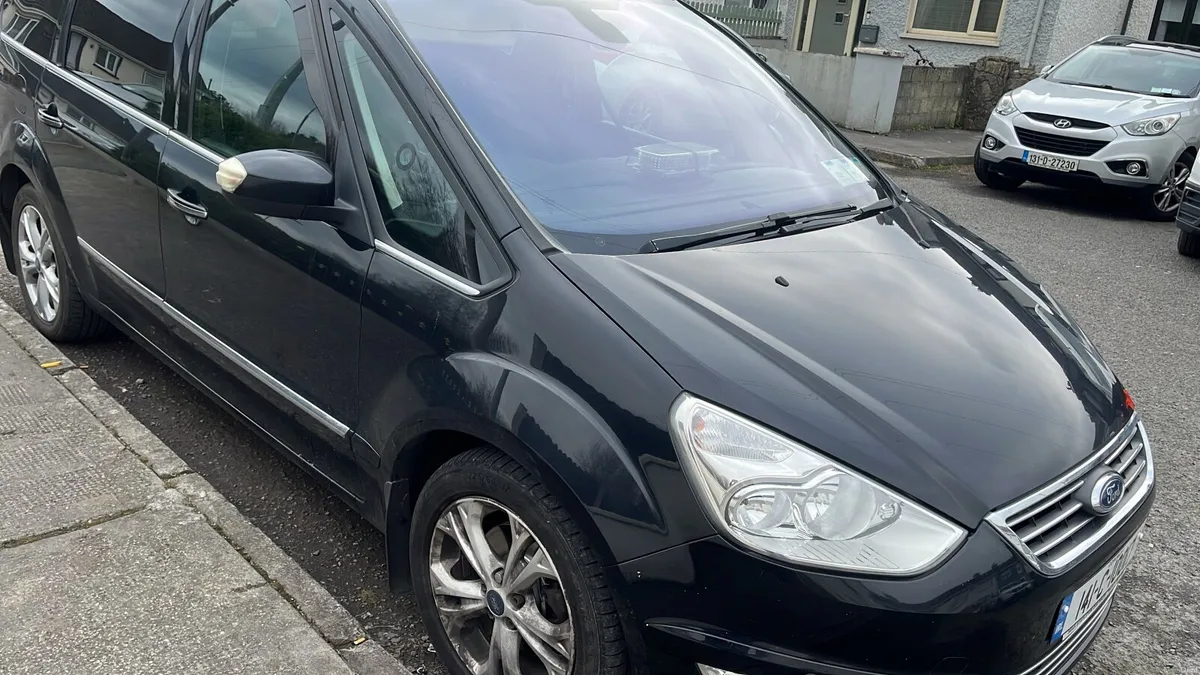 Ford Galaxy 2014 - Image 1