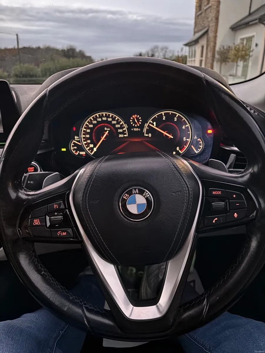 BMW 5-Series 2017 SE (NCT till June27) - Image 3