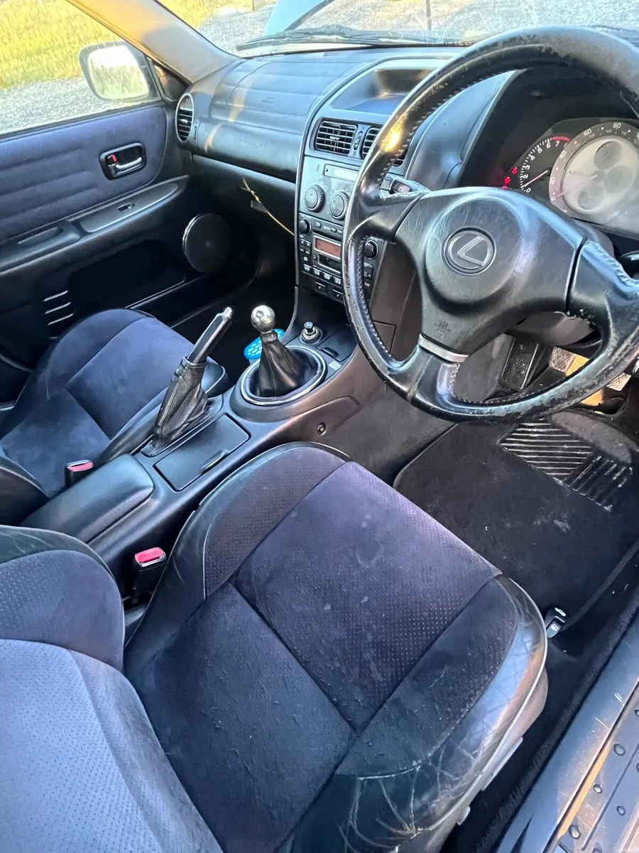 Lexus IS200 - 2001 with Spare Diff & Alloys - Image 3
