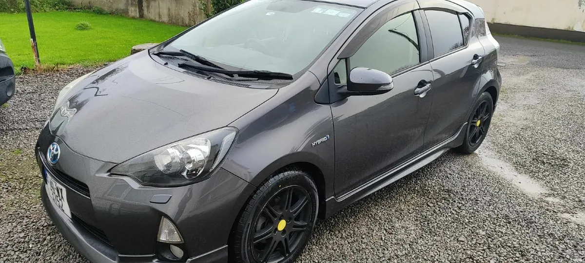 Toyota Aqua 2014 - Image 1