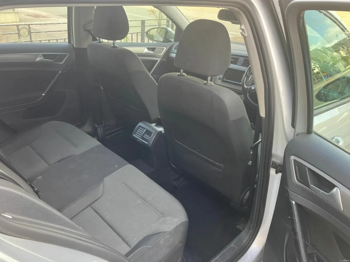 Volkswagen Golf 2016 Estate - Image 2
