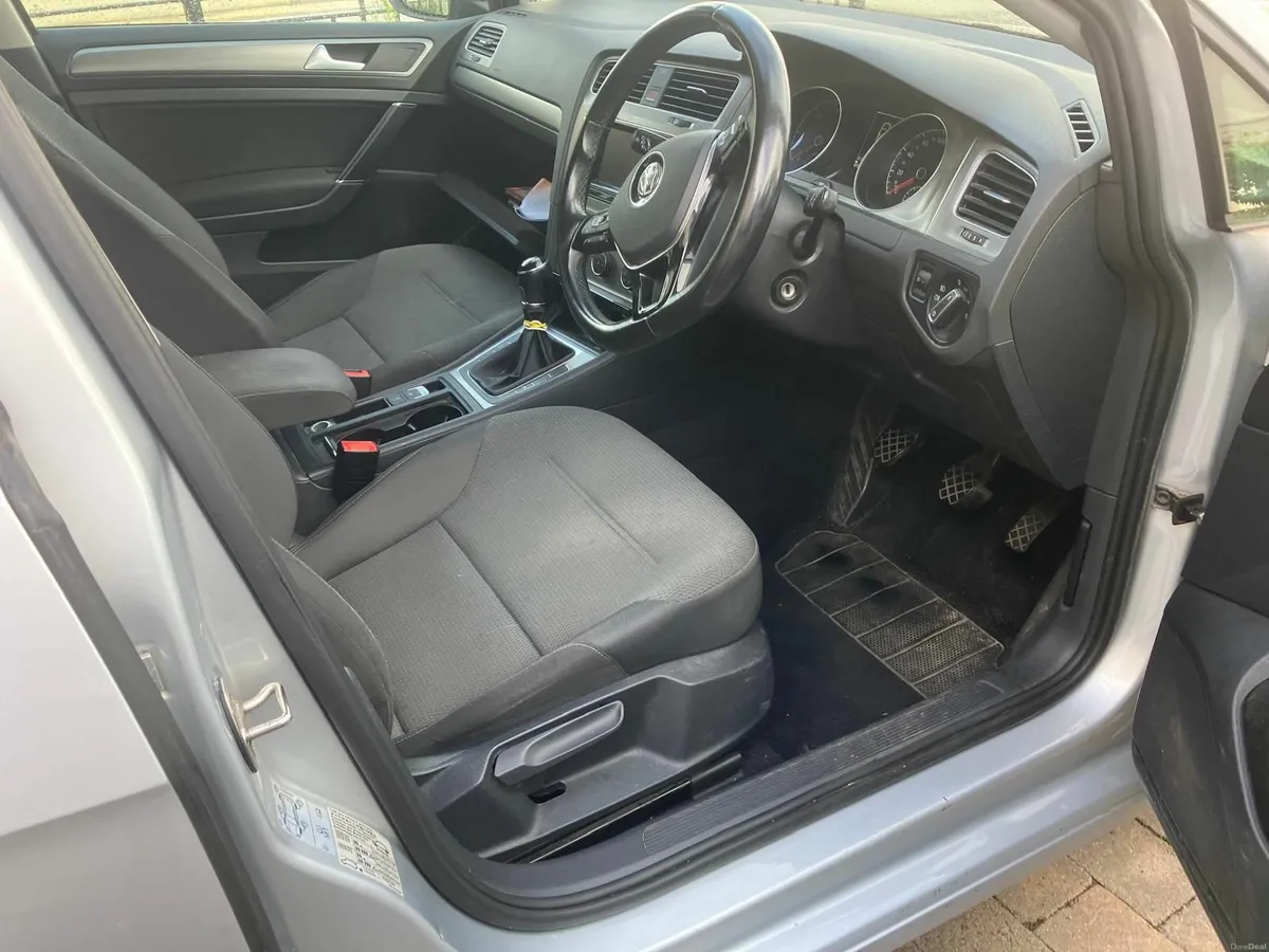 Volkswagen Golf 2016 Estate - Image 3