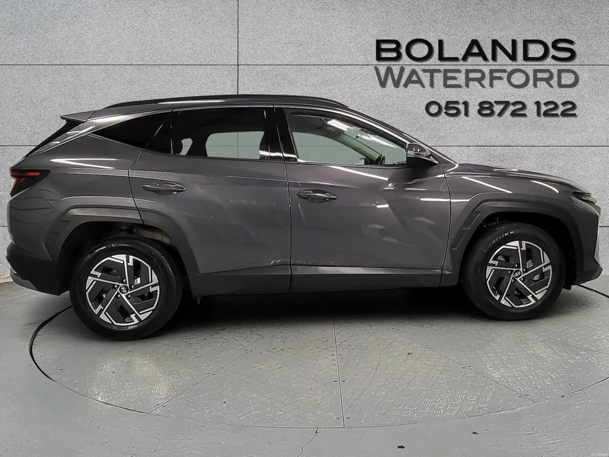 Hyundai Tucson Tucson FL Executive HEV Auto - Image 4