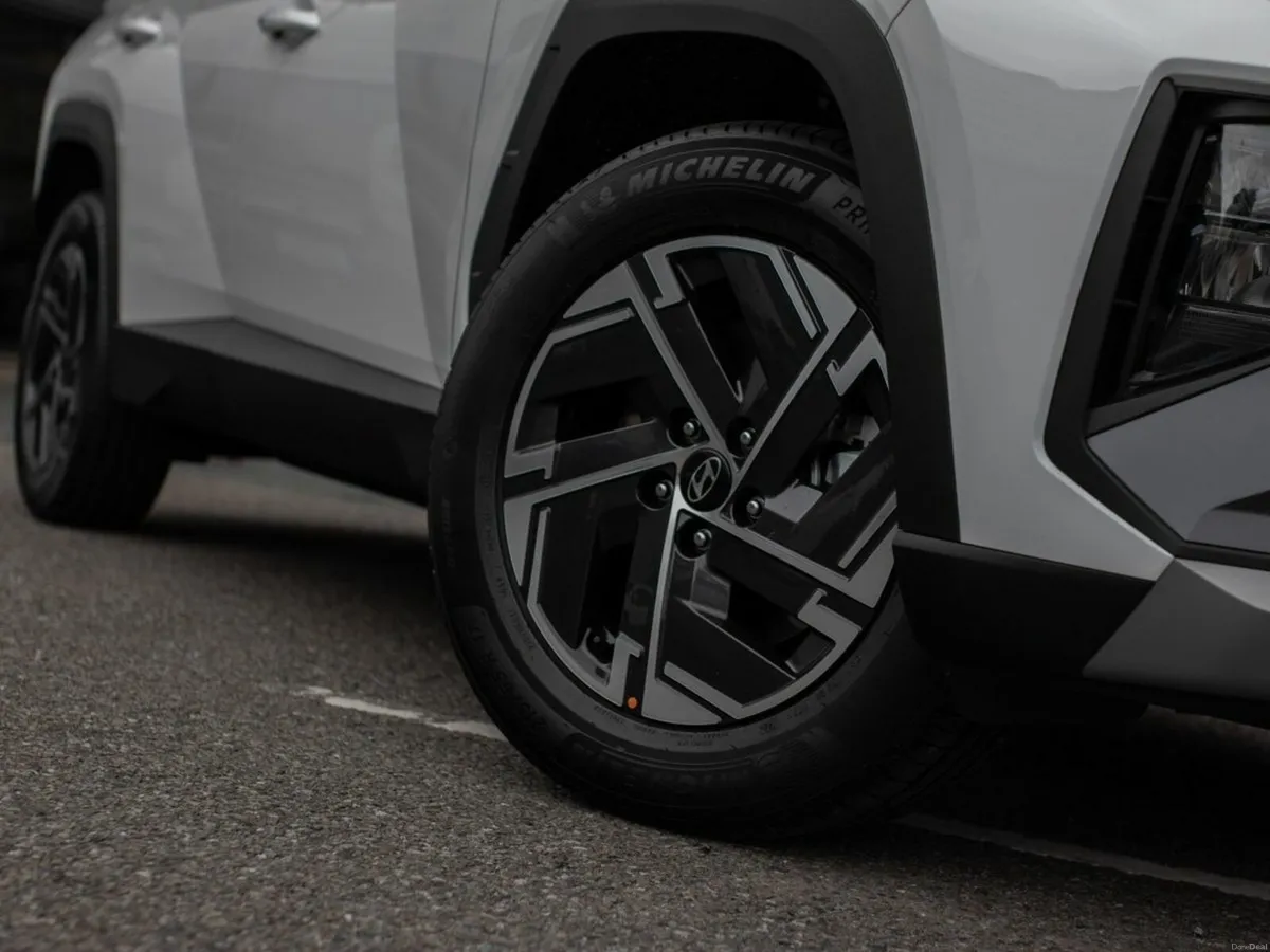 Hyundai Tucson Executive New Model - In Stock - Image 3