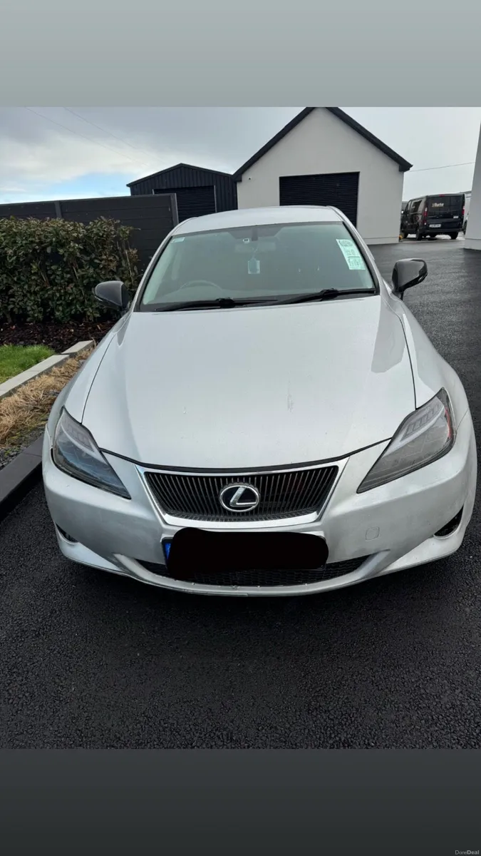 Lexus is200D - Image 1