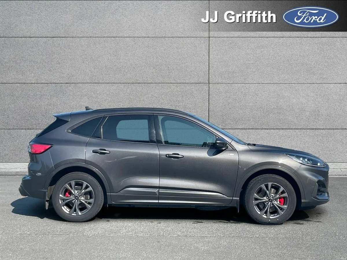 Ford Kuga 2.5 Duratec 225PS PHEV ST-Line Auto - Image 5
