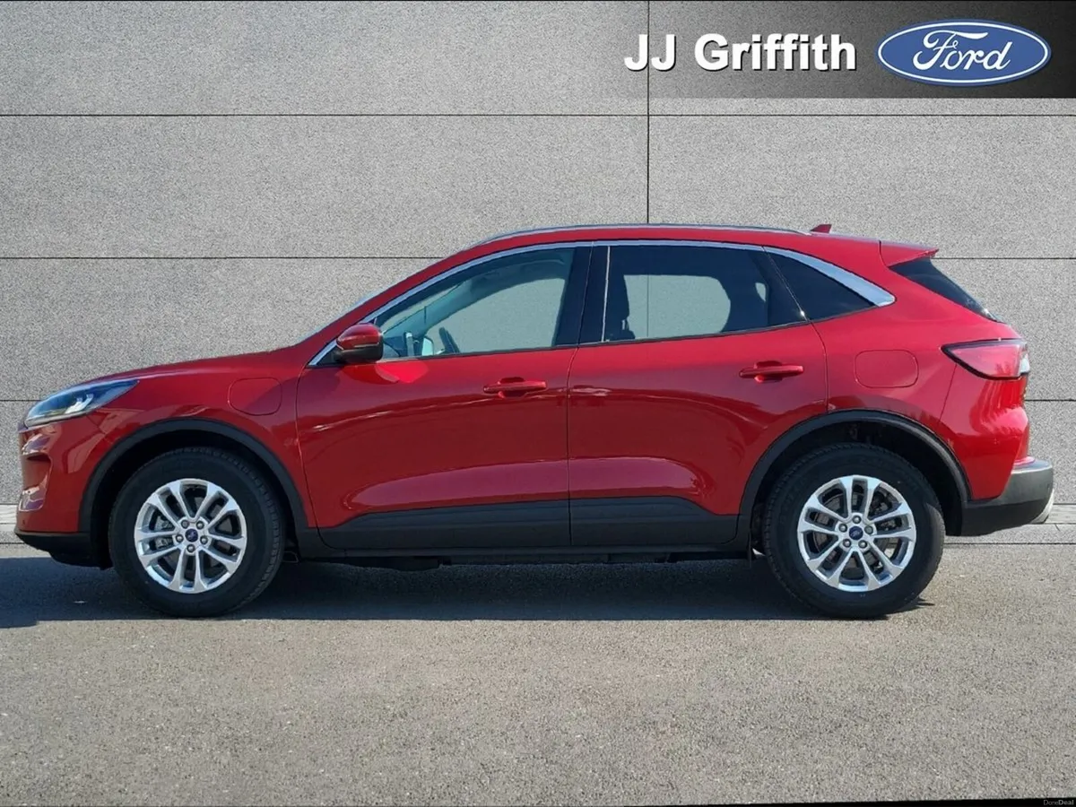 Ford Kuga 2.5 Duratec 190PS FHEV Titanium Auto - Image 4