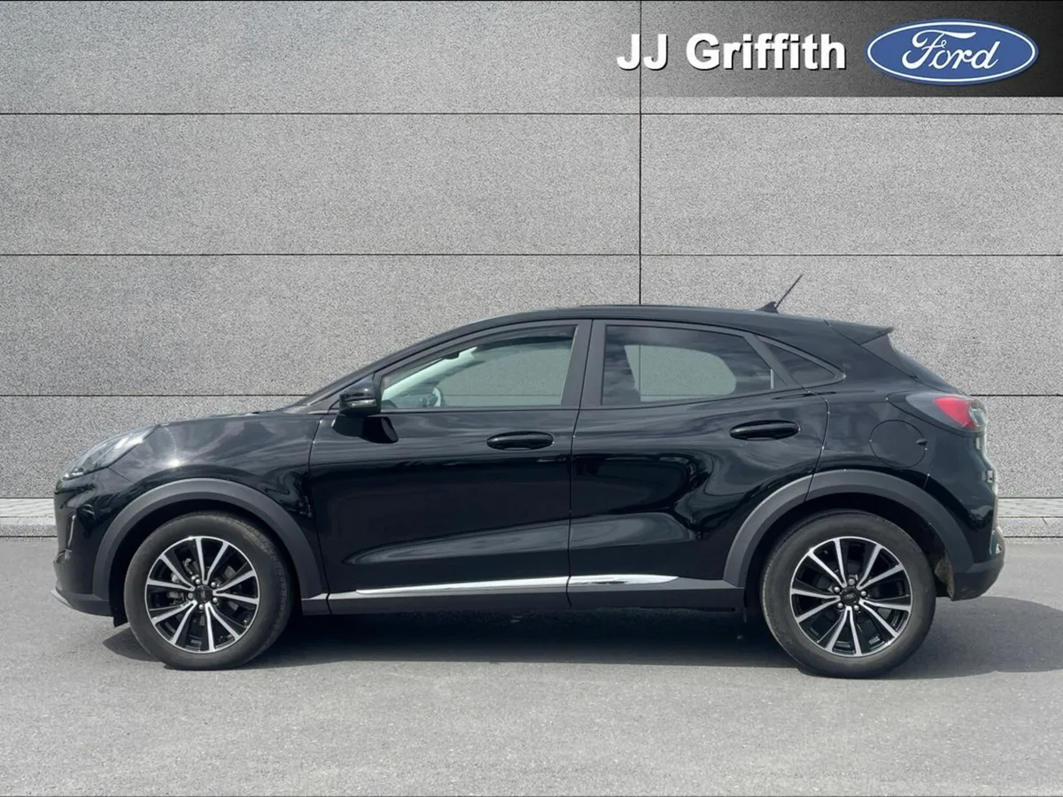 Ford Puma 1.0L EcoBoost Hybrid 125PS Titanium Auto - Image 3