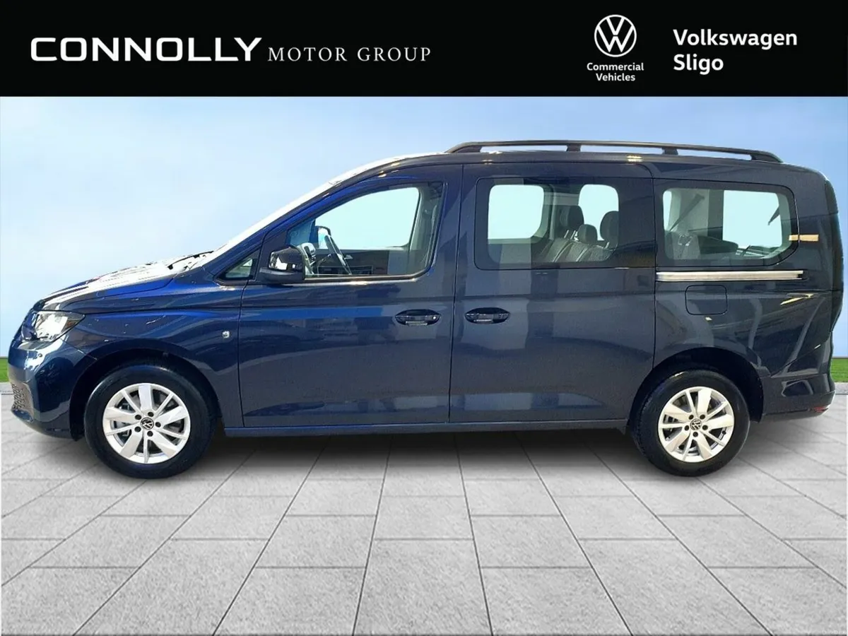 Volkswagen Caddy Maxi Life *** 5 yrs warranty** 2. - Image 5