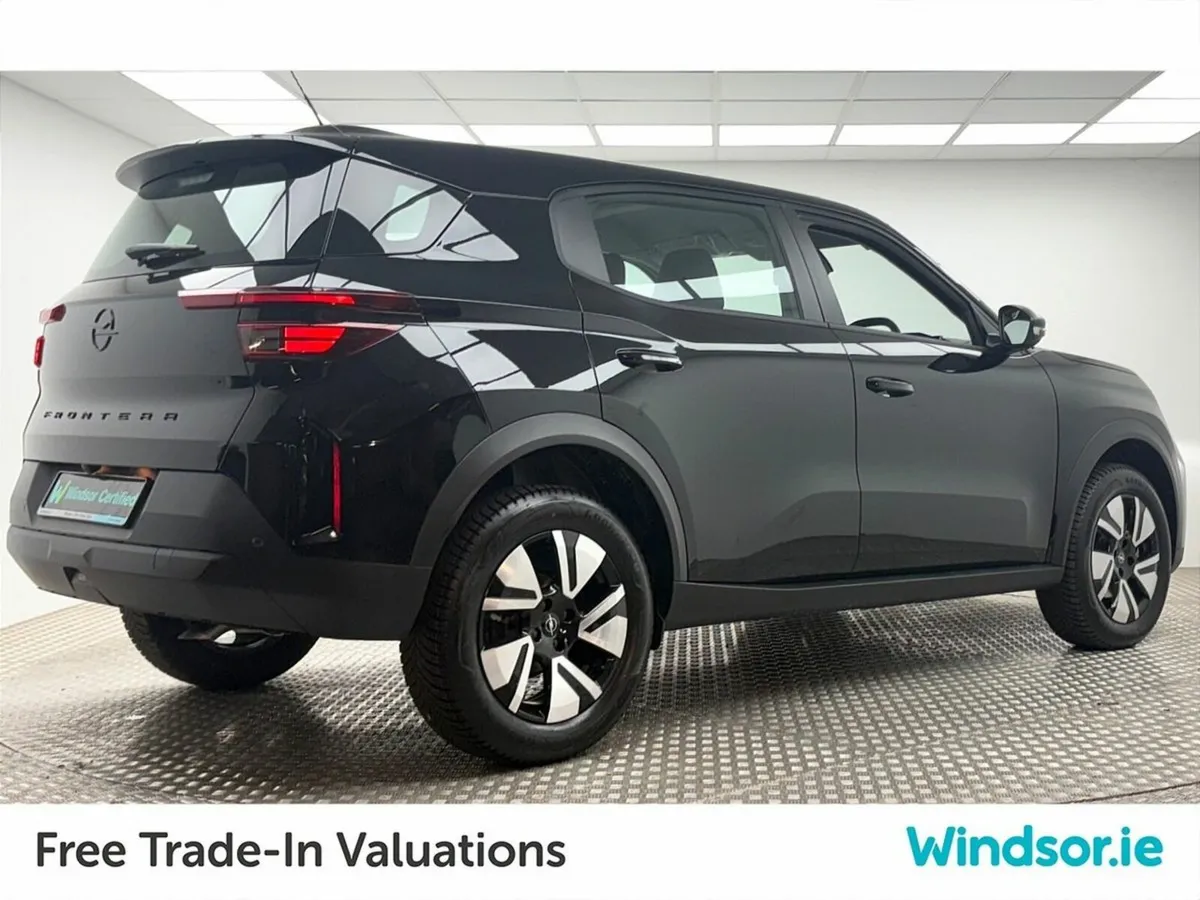 Opel Frontera Elegance 1.2 Hybrid 110 bhp - Image 2