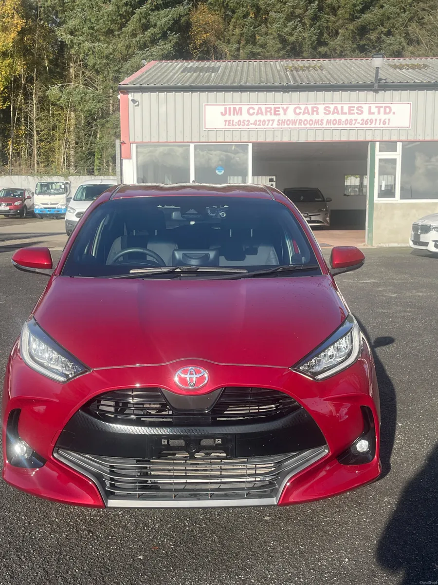 2020 Toyota Yaris - Image 2