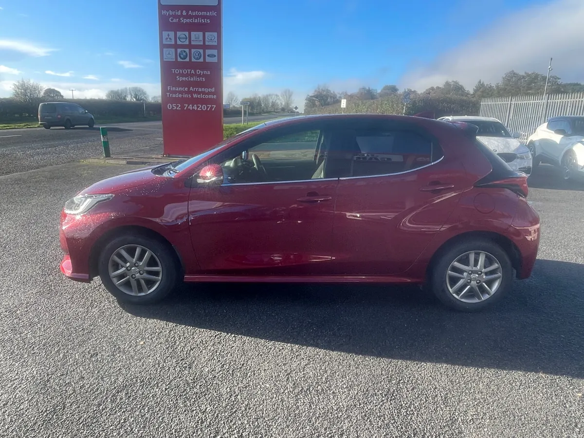 2020 Toyota Yaris - Image 4