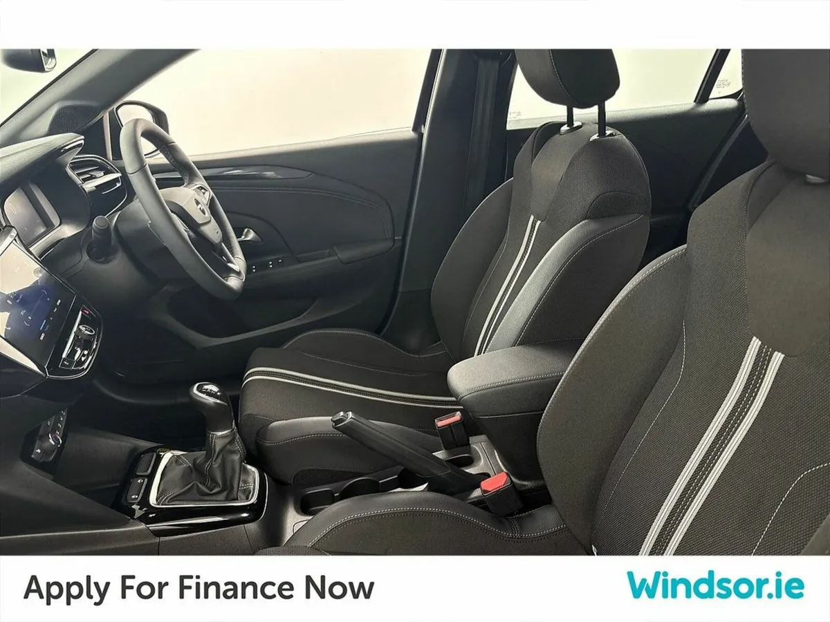 Opel Corsa GS Model 1.2 - Image 4