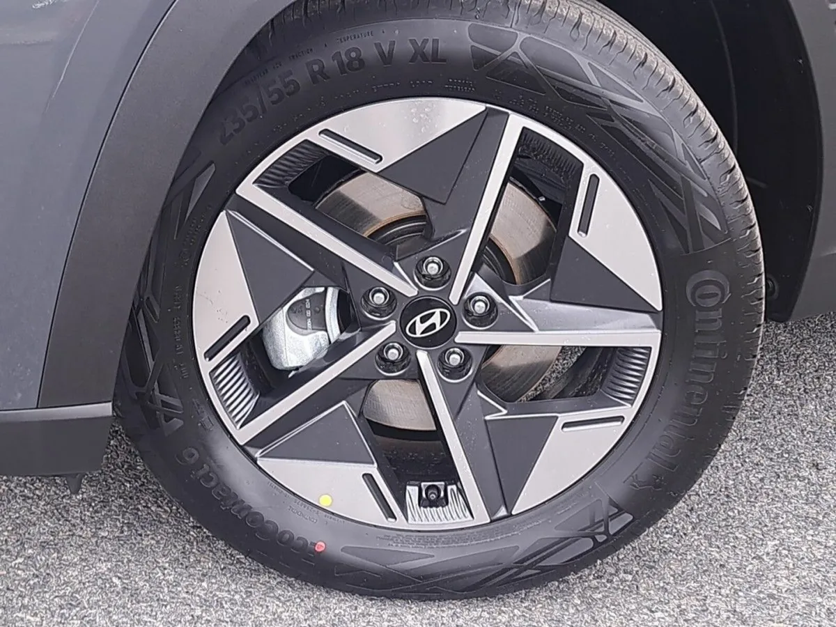 Hyundai Tucson Executive Model 1.6 Diesel, Order f - Image 5