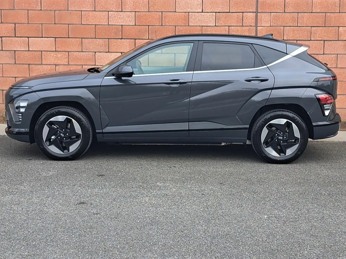 Hyundai KONA Platinum Model 65 K/wh battery, 512 K - Image 3