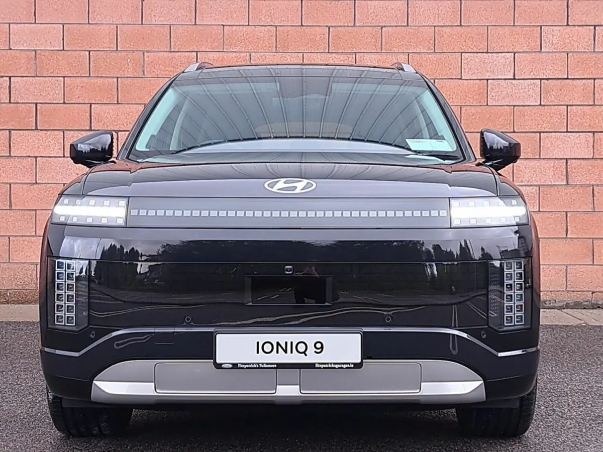 Hyundai IONIQ 9 Platinum Model 110k/wh battery ove - Image 5