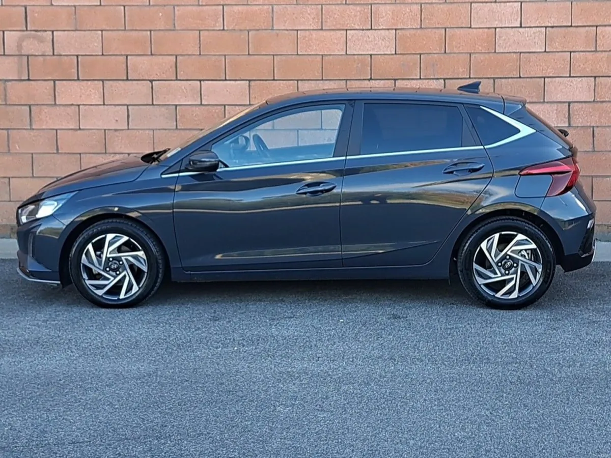 Hyundai i20 Deluxe Plus Model 1.0 Turbo Petrol Aut - Image 3