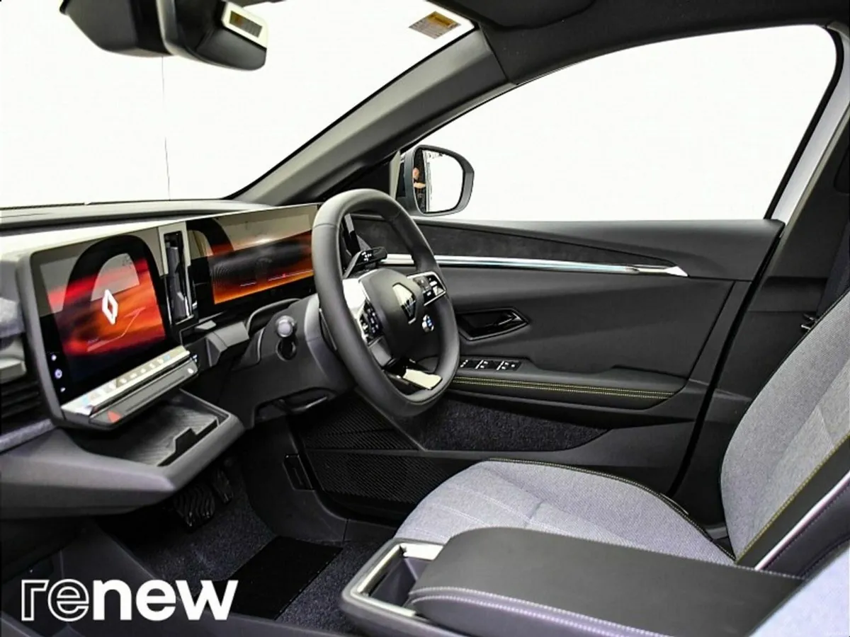 Renault Megane E-Tech Techno EV60 220hp - Image 5