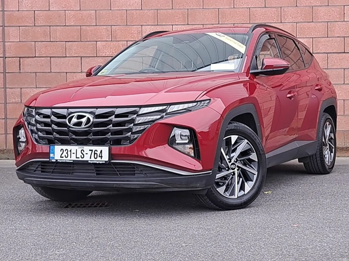 Hyundai Tucson Executive Model 1.6 Diesel - Image 3