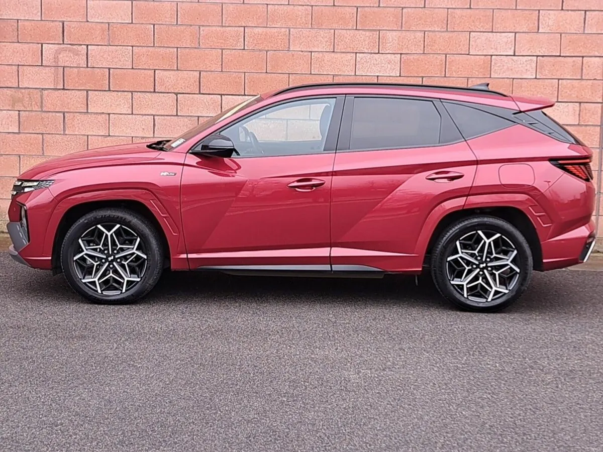 Hyundai Tucson 4 Wheel Drive N-Line Model Plug in - Image 3