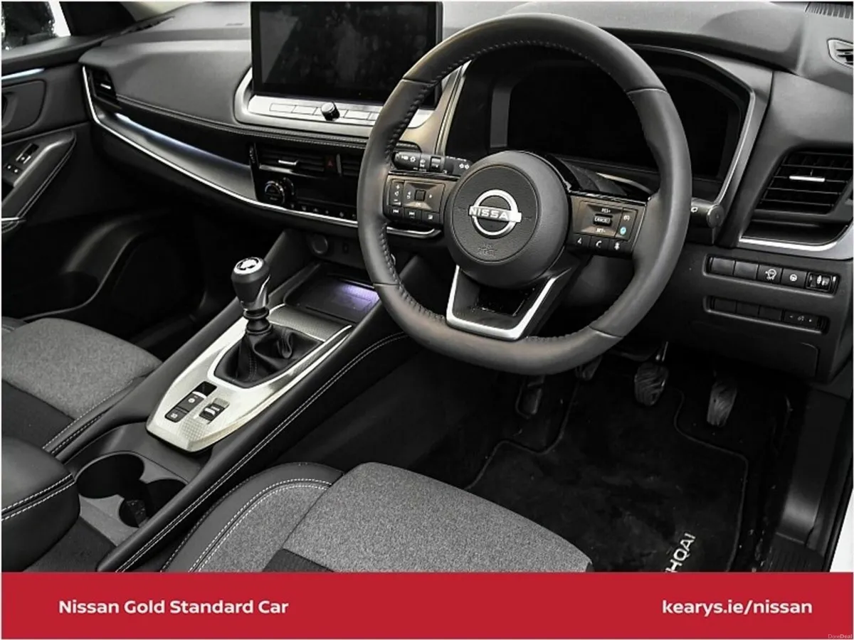 Nissan Qashqai 1.3 PET Mild Hybrid SV Premium 2 To - Image 6