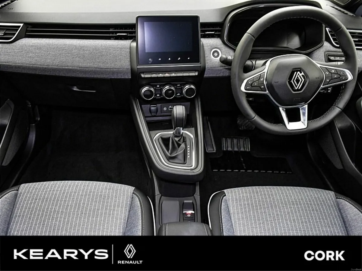 Renault Clio Techno E-TECH Hybrid Order Your 262 T - Image 4