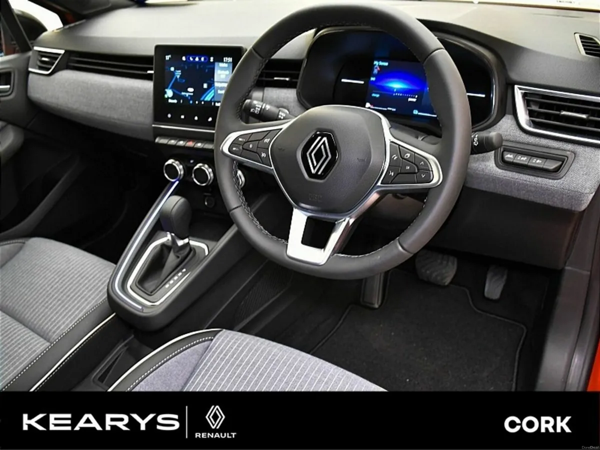 Renault Clio Techno E-TECH Hybrid Order Your 262 T - Image 6