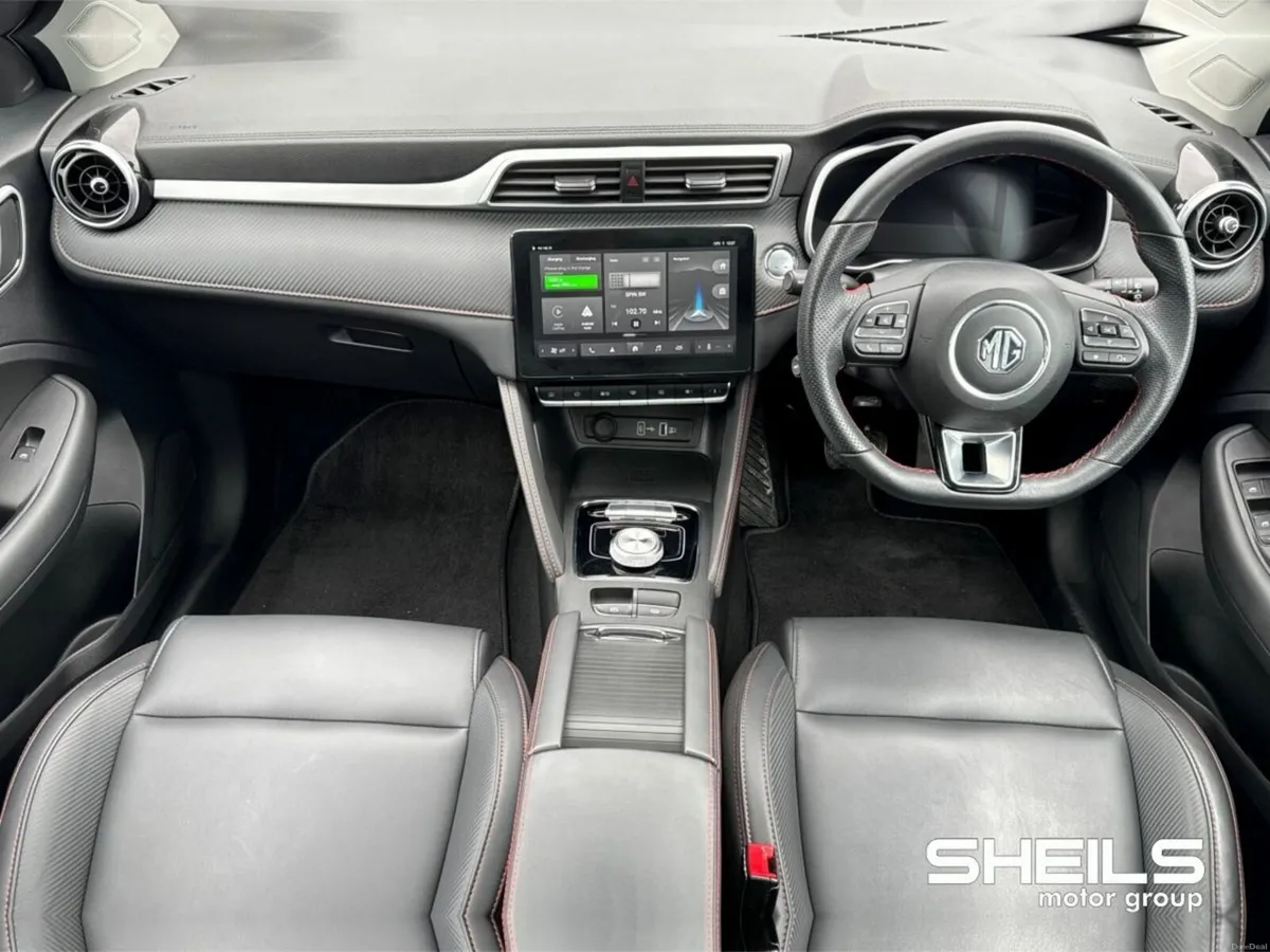 MG ZS EV Auto Long Range Exclusive - Sunroof - Image 3