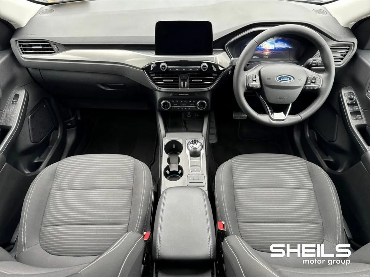 Ford Kuga 2.5 Duratec 225PS PHEV Titanium Auto - Image 3