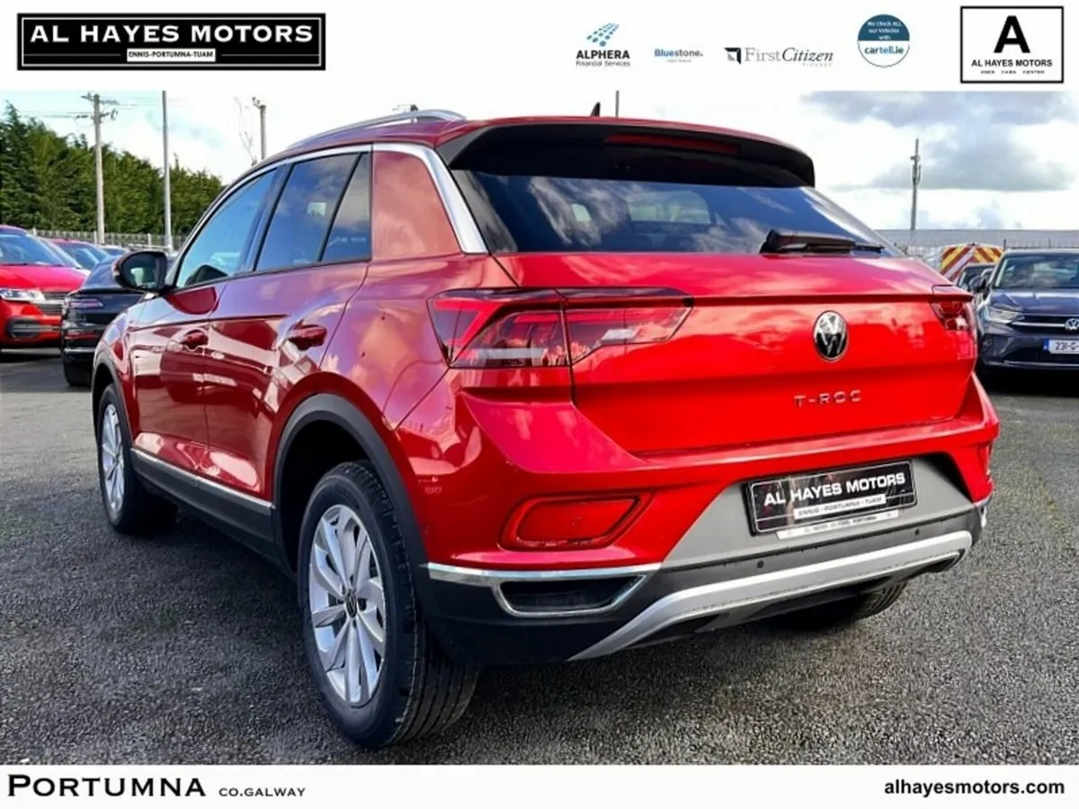 Volkswagen T-Roc  AUTOMATIC STYLE + MODEL 1.5 TSI - Image 3