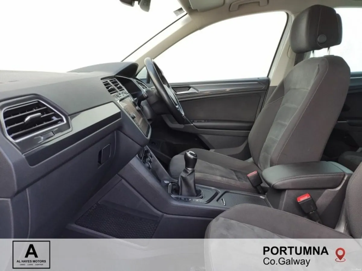 Volkswagen Tiguan HIGHLINE 2.0 TDI 6SPEED 150BHP8N - Image 4