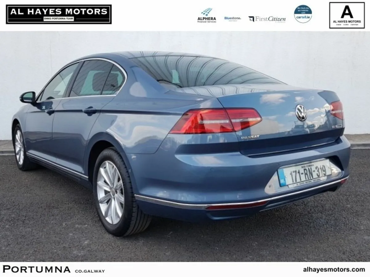 Volkswagen Passat HIGHLINE 1.6 TDI 6SPEED 120BHP*N - Image 3