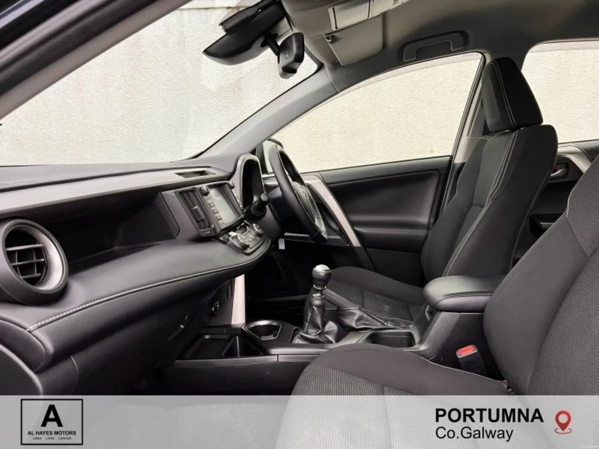 Toyota RAV4 LUNA SPORT 2.0 D-4D *NCT 3/26* - Image 4