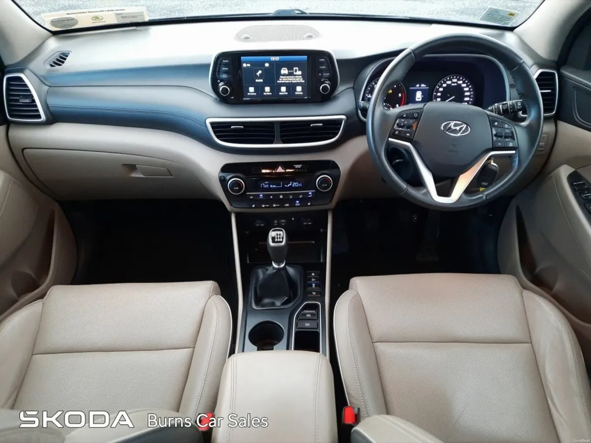 Hyundai Tucson 2WD Executive Mild Hybrid - Image 3