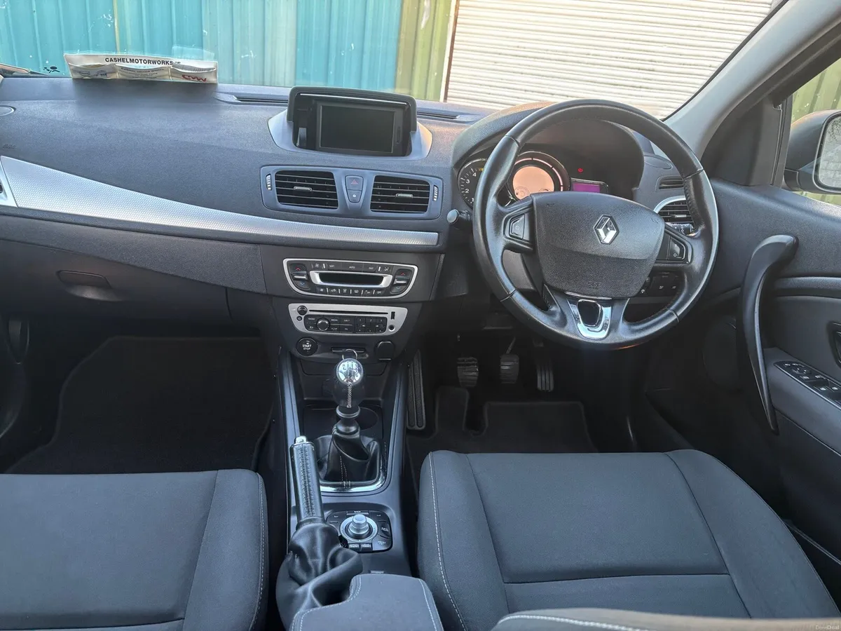 Reno Megane - Image 4