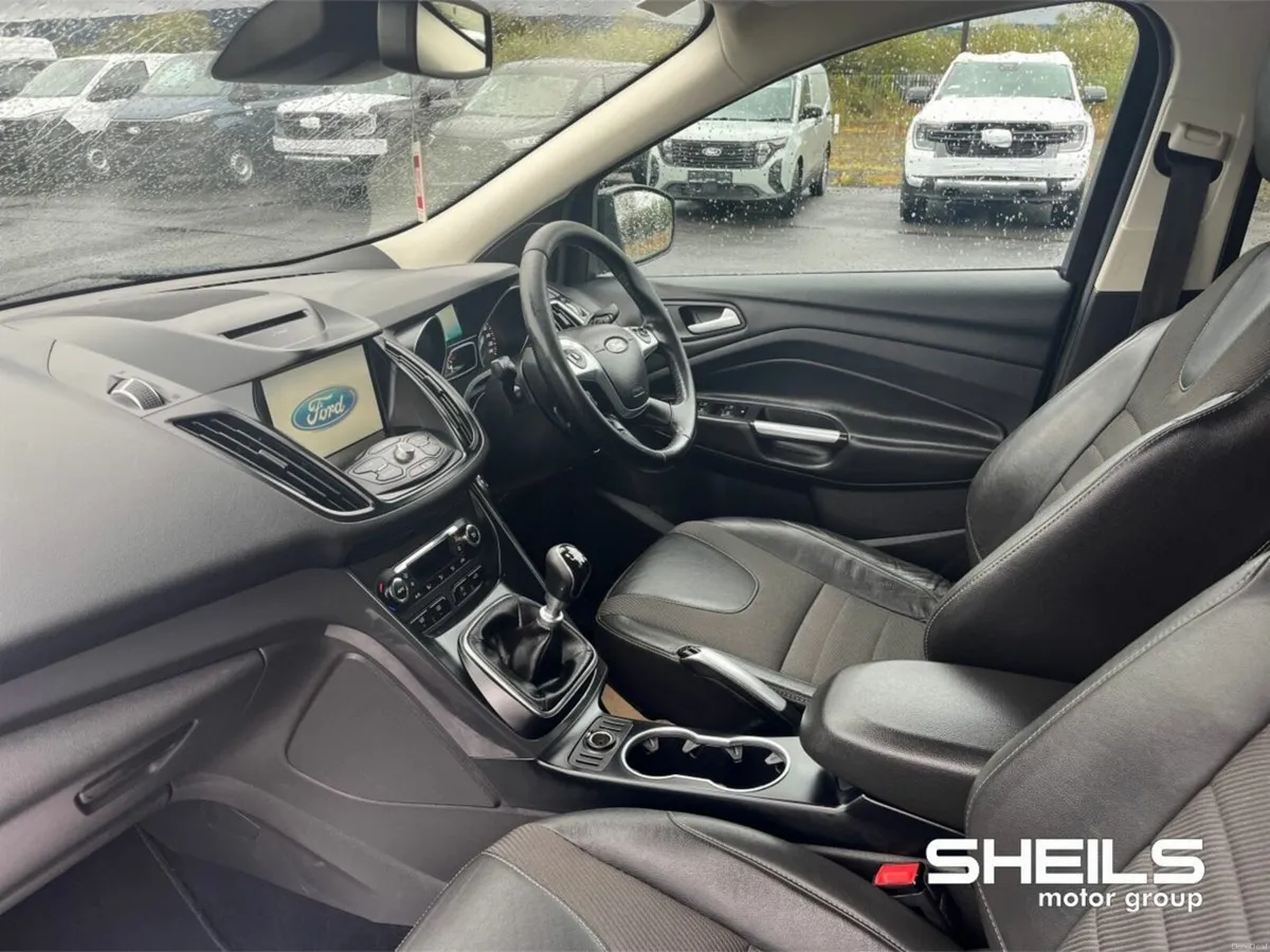 Ford Kuga 2.0TDCI 120PS Titanium - Image 5