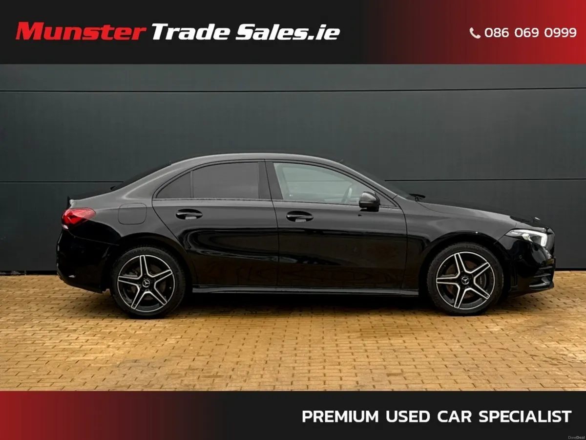 Mercedes-Benz A-Class Amg Line Night Edition - Image 3