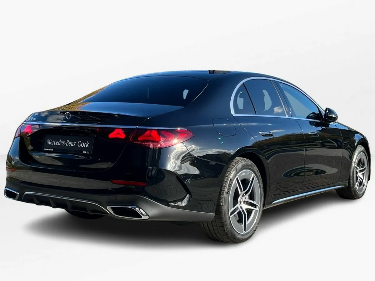 Mercedes-Benz E-Class E 300DE AMG Line Plus PHEV S - Image 3