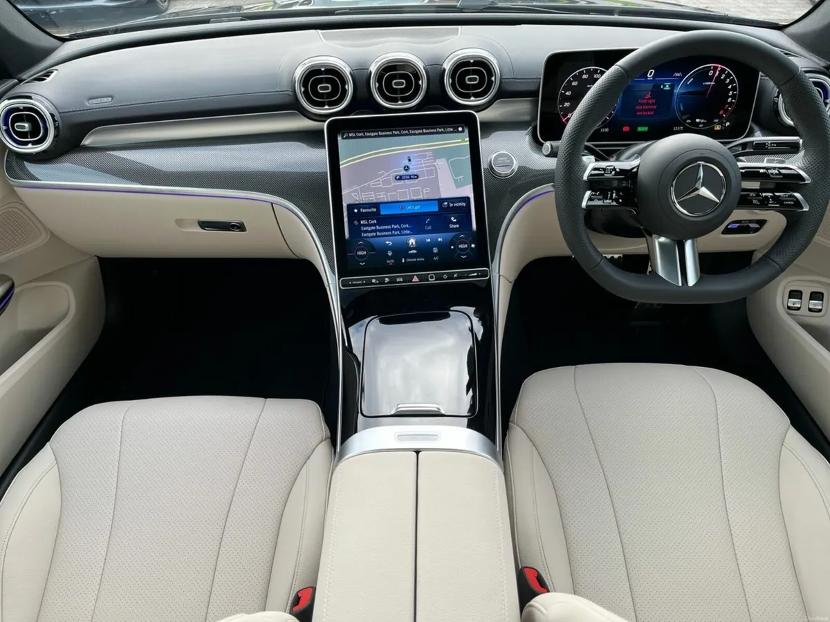 Mercedes-Benz CLE 300E AMG Line Plus PHEV Coupe *P - Image 4