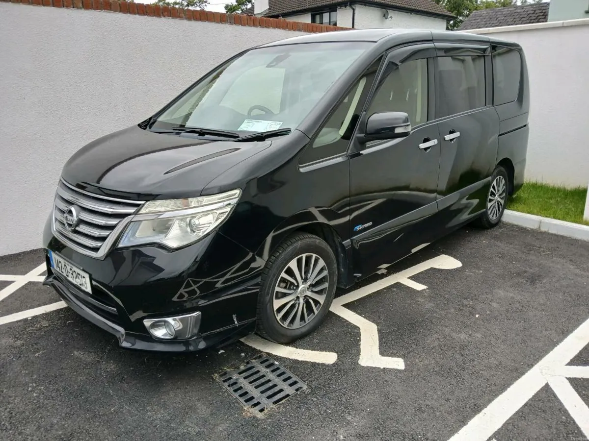 Nissan Serena - Image 3