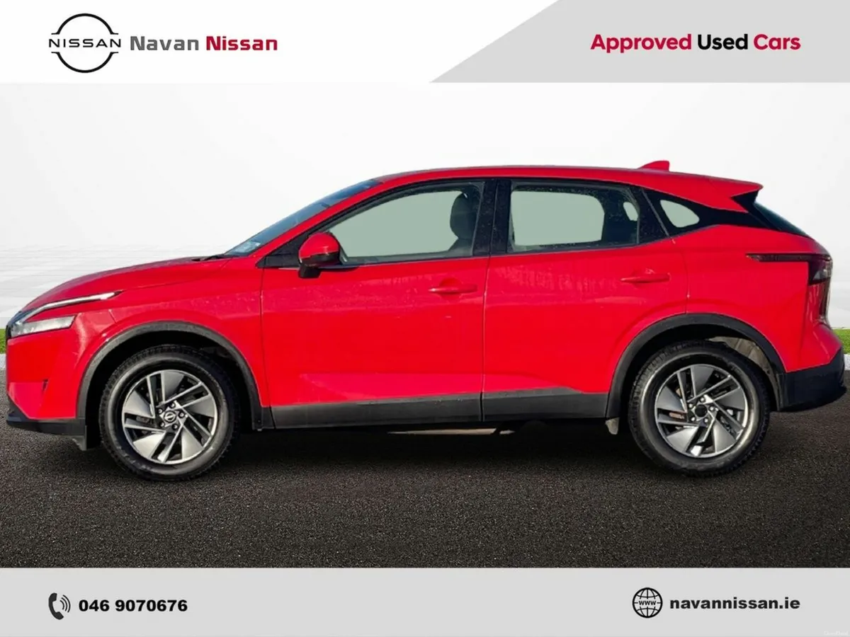 Nissan Qashqai 1.3i M/Hyb SV Auto *PRICE DROP* - Image 4